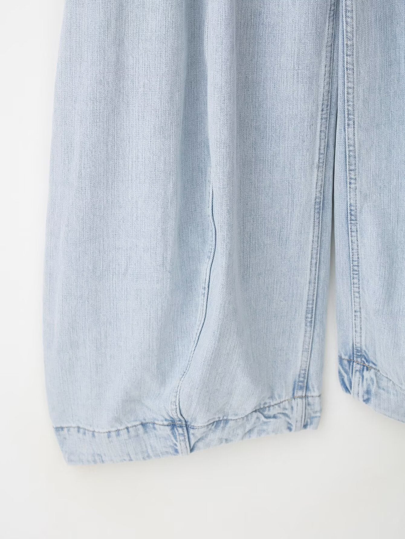 High Waist Balloon Jeans