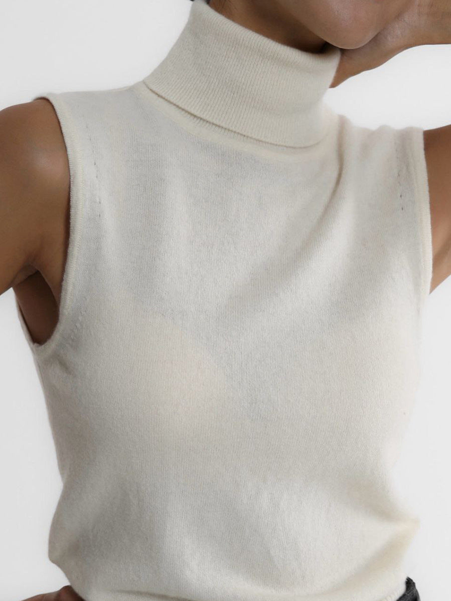 Sleeveless Turtleneck Knit Top