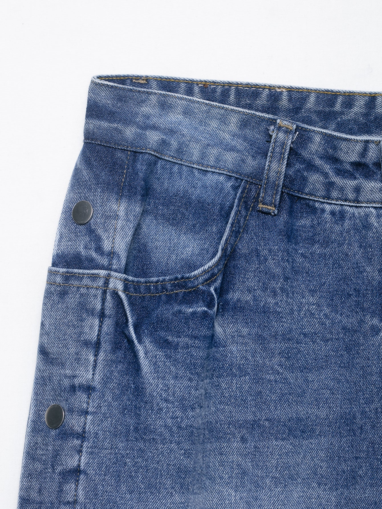 High Waist Buttoned Wide Leg Jeans