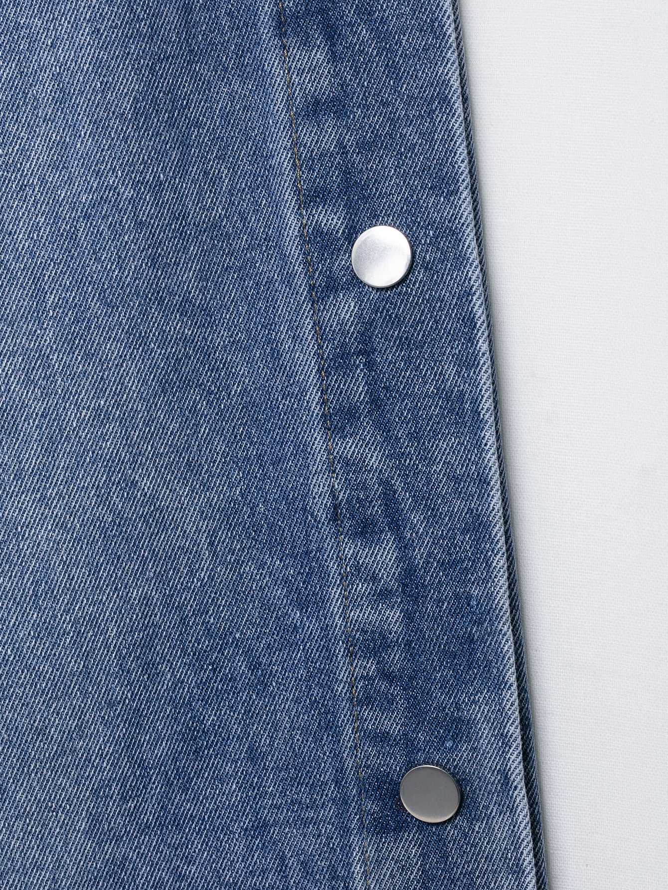 High Waist Buttoned Wide Leg Jeans