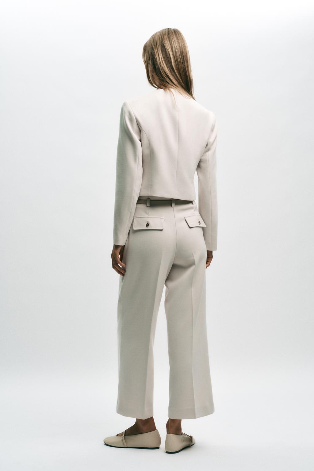 Double-Breasted Cropped Blazer