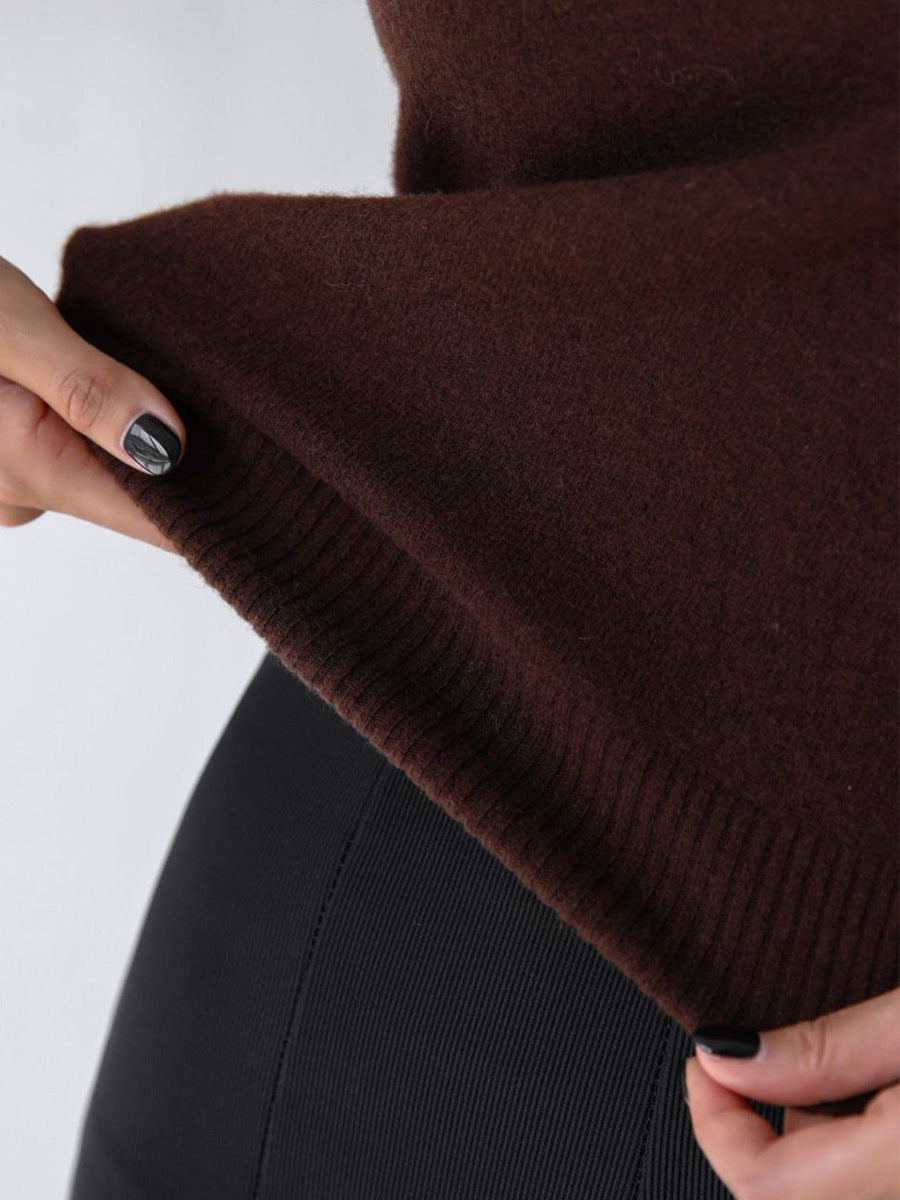 Sleeveless Turtleneck Knit Top
